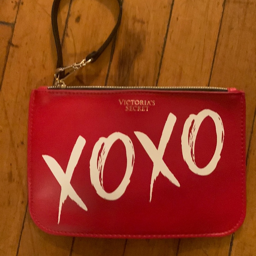 Wristlet